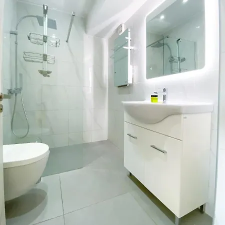 Phaedrus Living: Plateia Brillante * Nicosia